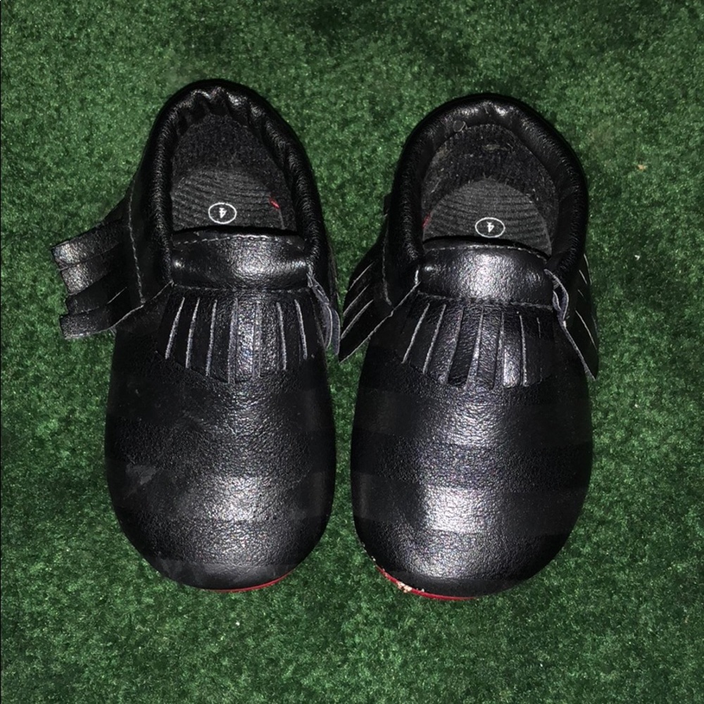 Red bottoms junior 4c